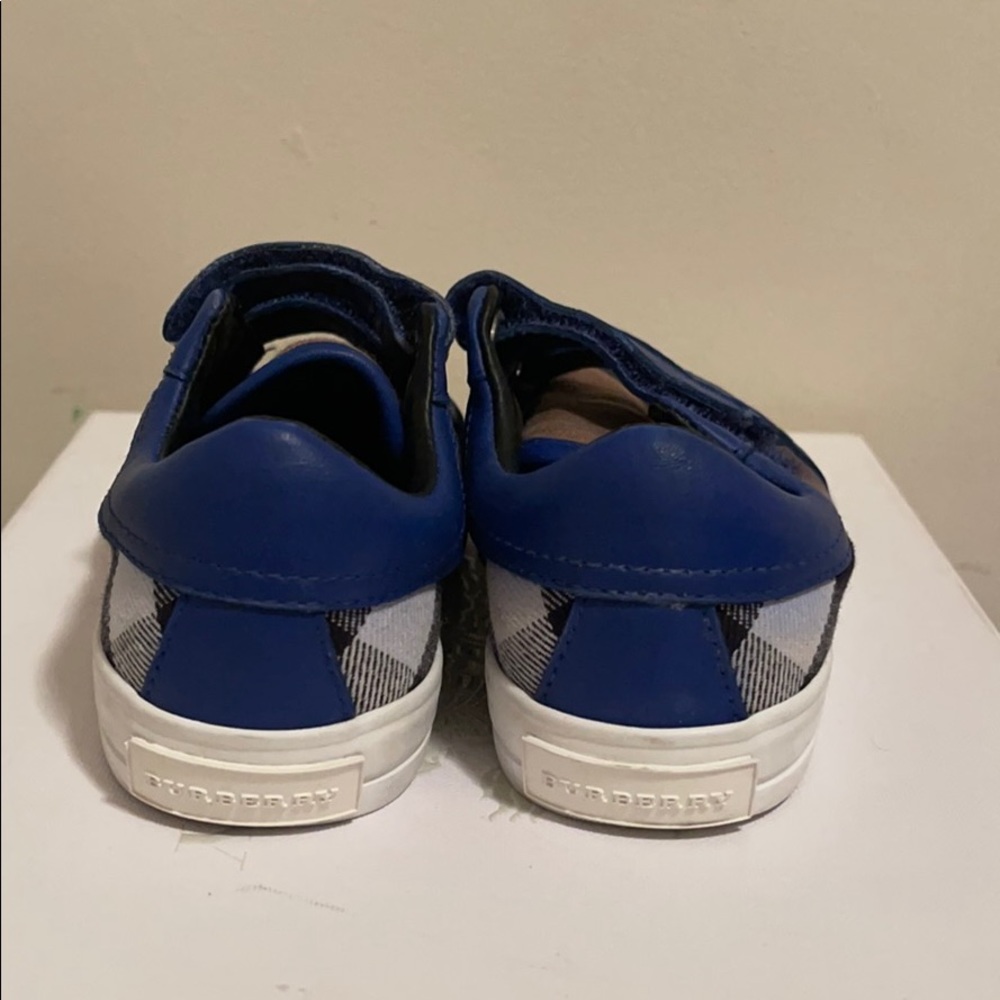 Burberry sneakers - Picture 4 of 6